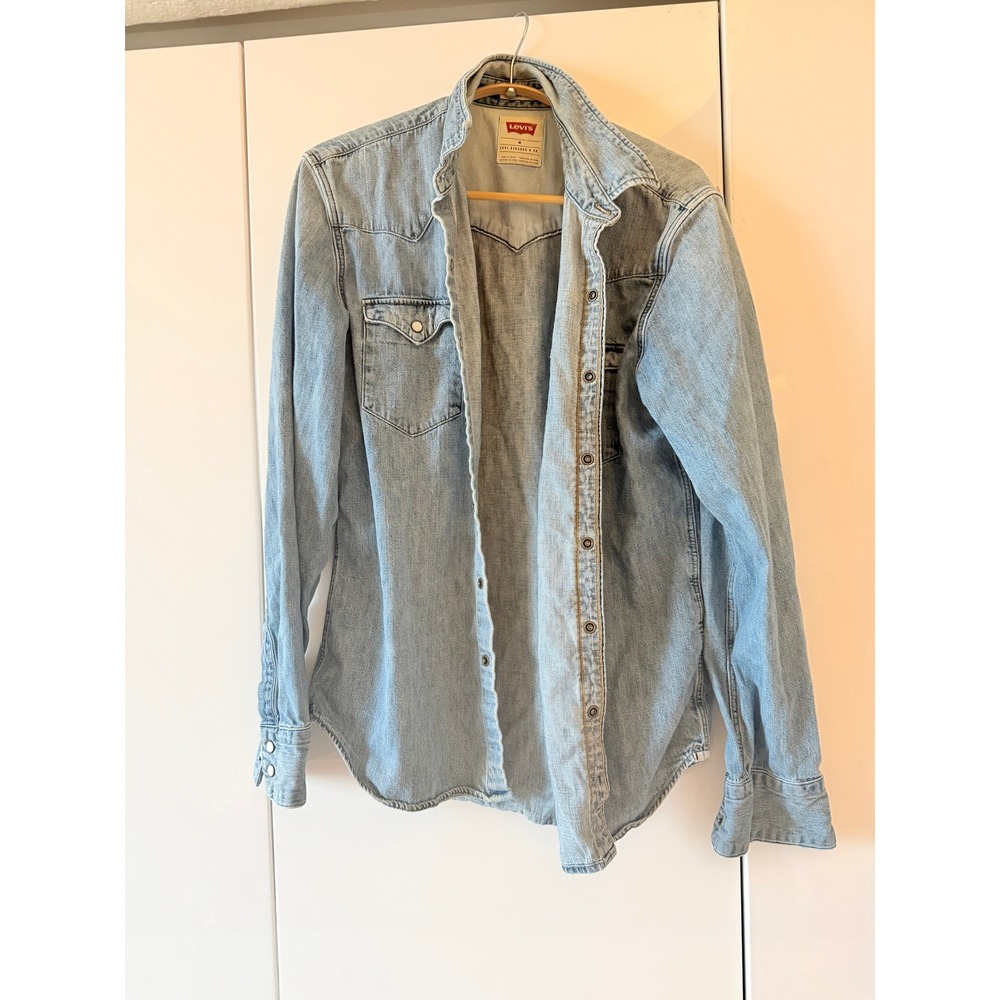 Levi's Slim Fit Light Wash Denim Western Pearl Snap Shirt Men's M